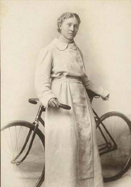 Tillie Anderson, women's 6-day racing champion in the late 19th century.